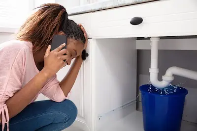 24/7 availability for urgent plumbing issues, providing swift and reliable emergency plumbing services.
